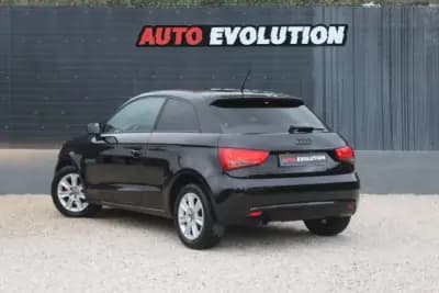 Vendo Audi A1 2011 - 9990 EUR, 122000 km - AUTO.MOTO.pt