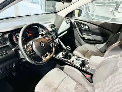 Vendo Renault Kadjar 2019 - 11800 EUR, 299343 km - AUTO.MOTO.pt