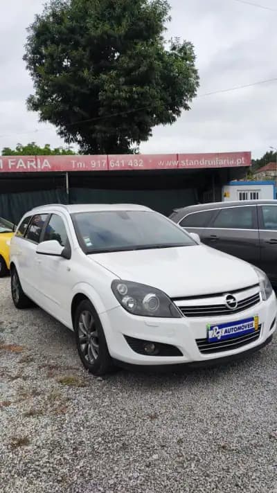 Vendo Opel Astra Caravan 2010 - 7398 EUR, 198797 km - AUTO.MOTO.pt