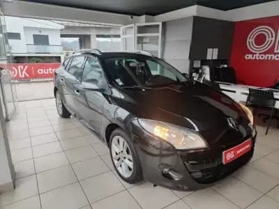 Sell Renault Mégane Sport Tourer 2009 - 5750 EUR, 210000 km - AUTO.MOTO.pt