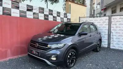 Vendo Volkswagen T-Cross 2022 - 16800 EUR, 106000 km - AUTO.MOTO.pt