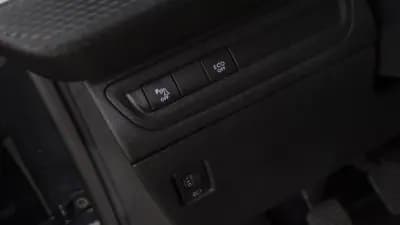 Vendo Peugeot 2008 2019 - 10850 EUR, 40800 km - AUTO.MOTO.pt