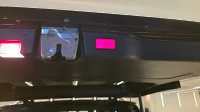 Vendo Mercedes-Benz V 220 2016 - 29900 EUR, 321809 km - AUTO.MOTO.pt