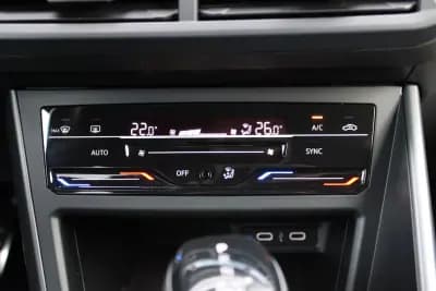 Vendo Volkswagen Taigo 2022 - 22900 EUR, 45109 km - AUTO.MOTO.pt