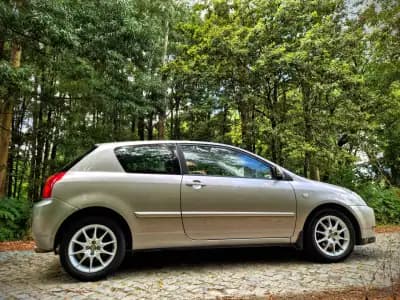 Sell Toyota Corolla 2002 - 11900 EUR, 196000 km - AUTO.MOTO.pt
