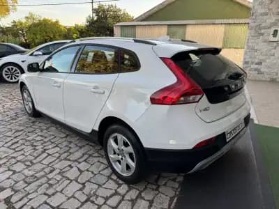 Sell Volvo V40 Cross Country 2014 - 13500 EUR, 149000 km - AUTO.MOTO.pt