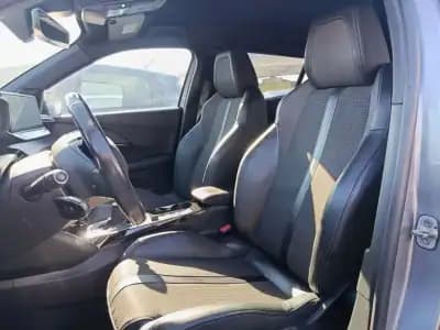 Sell Peugeot 2008 2021 - 18000 EUR, 57400 km - AUTO.MOTO.pt