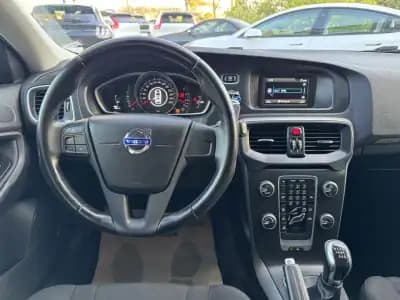 Sell Volvo V40 Cross Country 2014 - 13500 EUR, 149000 km - AUTO.MOTO.pt