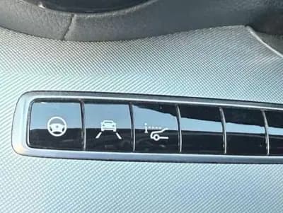 Sell Mercedes-Benz E 220 2017 - 31950 EUR, 241000 km - AUTO.MOTO.pt