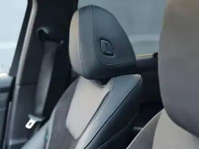 Sell BMW 330 2021 - 31900 EUR, 156735 km - AUTO.MOTO.pt