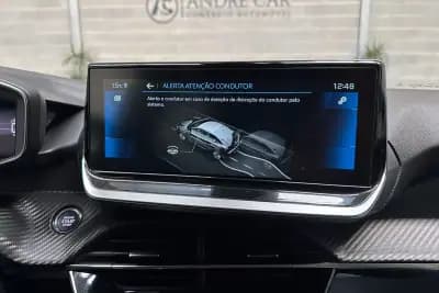 Vendo Peugeot 208 2022 - 14950 EUR, 40711 km - AUTO.MOTO.pt