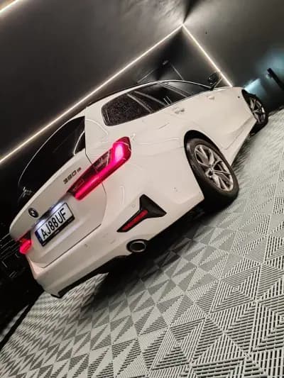 Vendo BMW 320 2021 - 28750 EUR, 142982 km - AUTO.MOTO.pt