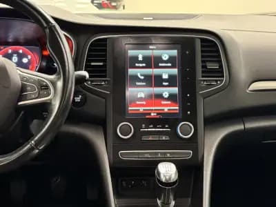 Sell Renault Mégane 2016 - 12990 EUR, 118000 km - AUTO.MOTO.pt