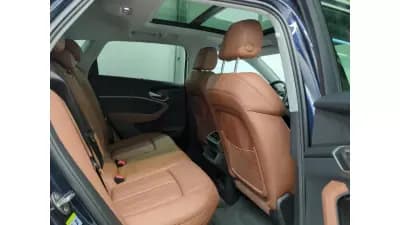 Vendo Audi Q8 e-Tron 2023 - 55000 EUR, 9800 km - AUTO.MOTO.pt