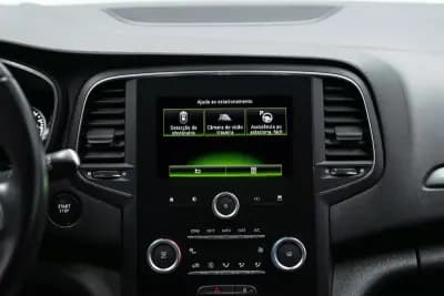 Vendo Renault Mégane Sport Tourer 2017 - 14950 EUR, 84000 km - AUTO.MOTO.pt