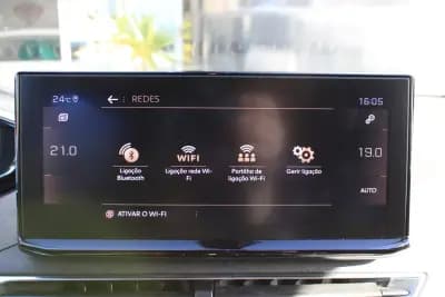 Vendo Peugeot 5008 2021 - 24900 EUR, 163348 km - AUTO.MOTO.pt