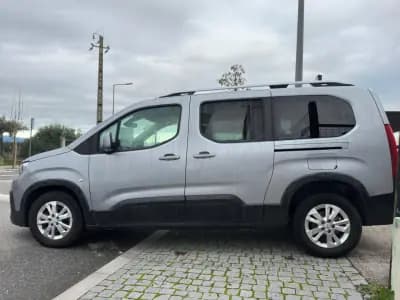 Sell Peugeot Rifter 2018 - 20900 EUR, 64900 km - AUTO.MOTO.pt