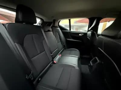 Vendo Volvo XC 40 2020 - 26950 EUR, 137000 km - AUTO.MOTO.pt