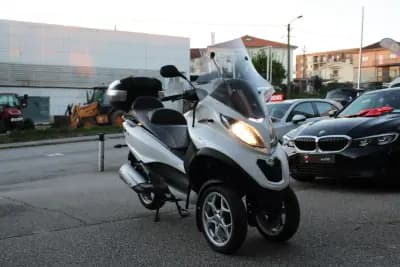 Piaggio MP3 Three Wheeler 250 2017