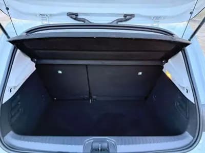 Vendo Renault Clio 2020 - 11900 EUR, 158151 km - AUTO.MOTO.pt