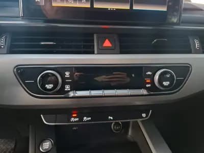 Vendo Audi A4 Avant 2023 - 35900 EUR, 56500 km - AUTO.MOTO.pt