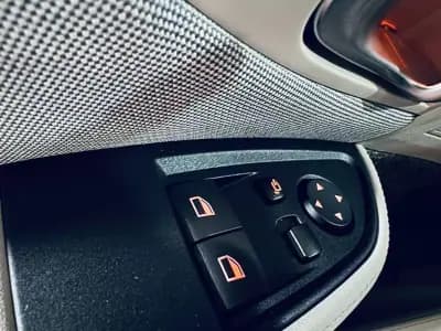 Vendo BMW i3 2022 - 31990 EUR, 7375 km - AUTO.MOTO.pt