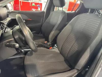 Sell Peugeot 208 2021 - 15750 EUR, 87561 km - AUTO.MOTO.pt