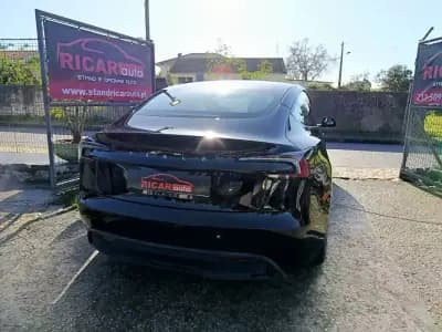 Vendo Tesla Model 3 2024 - 34000 EUR, 59000 km - AUTO.MOTO.pt