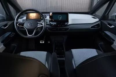 Sell Volkswagen ID.3 2023 - 23750 EUR, 98300 km - AUTO.MOTO.pt