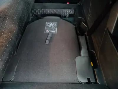 Vendo Peugeot 5008 2021 - 19900 EUR, 128209 km - AUTO.MOTO.pt