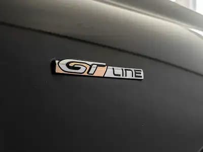 Vendo Peugeot 508 2020 - 22450 EUR, 139000 km - AUTO.MOTO.pt