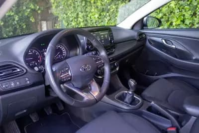 Vendo Hyundai i30 2022 - 15900 EUR, 67400 km - AUTO.MOTO.pt