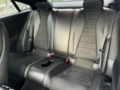 Vendo Mercedes-Benz E 220 2017 - 34999 EUR, 179000 km - AUTO.MOTO.pt