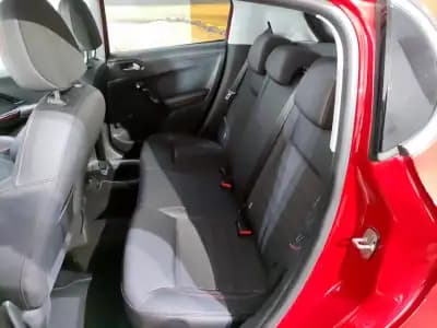 Sell Peugeot 208 2018 - 12490 EUR, 61000 km - AUTO.MOTO.pt