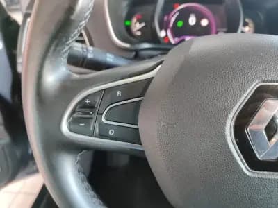 Sell Renault Mégane Sport Tourer 2019 - 13750 EUR, 155000 km - AUTO.MOTO.pt