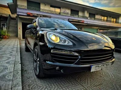 Sell Porsche Cayenne 2012 - 34500 EUR, 179000 km - AUTO.MOTO.pt