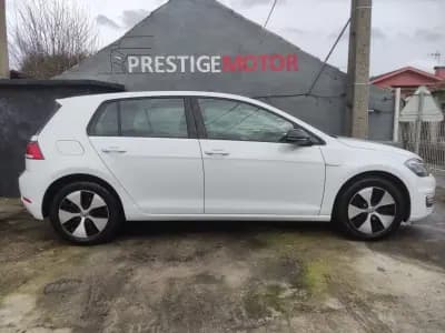 Sell Volkswagen e-Golf 2019 - 15900 EUR, 81000 km - AUTO.MOTO.pt