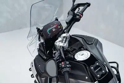 Sell BMW R 1300 GS Adventure 2024 - 24950 EUR, 6150 km - AUTO.MOTO.pt