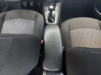 Sell Citroën C-Elysée 2018 - 12500 EUR, 63213 km - AUTO.MOTO.pt