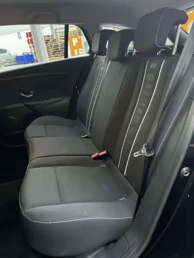 Sell Renault Mégane Sport Tourer 2013 - 4900 EUR, 257854 km - AUTO.MOTO.pt