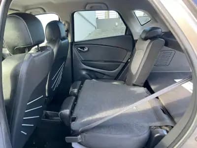 Vendo Renault Captur 2019 - 16990 EUR, 90898 km - AUTO.MOTO.pt