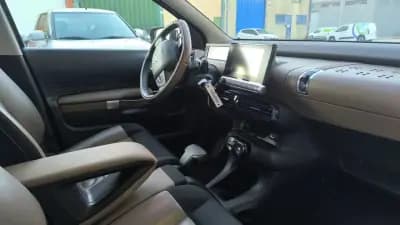 Vendo Citroën C4 Cactus 2014 - 11800 EUR, 141000 km - AUTO.MOTO.pt