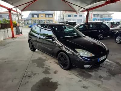 Vendo Ford Focus 2002 - 2950 EUR, 222606 km - AUTO.MOTO.pt