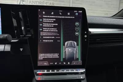 Vendo Renault Mégane E-Tech 2023 - 24450 EUR, 60913 km - AUTO.MOTO.pt