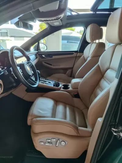 Vendo Porsche Macan 2024 - 88600 EUR, 20700 km - AUTO.MOTO.pt