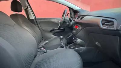 Sell Opel Corsa 2017 - 8900 EUR, 92000 km - AUTO.MOTO.pt