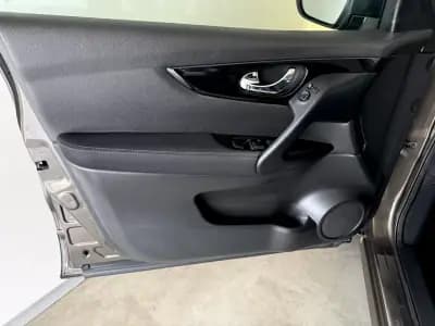 Sell Nissan Qashqai 2015 - 14500 EUR, 171000 km - AUTO.MOTO.pt