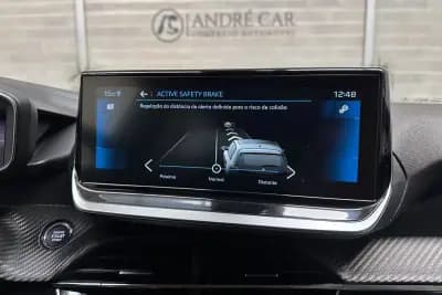 Vendo Peugeot 208 2022 - 14950 EUR, 40711 km - AUTO.MOTO.pt