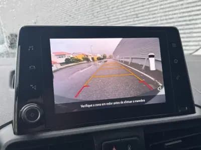 Vendo Opel Combo 2022 - 13950 EUR, 129000 km - AUTO.MOTO.pt