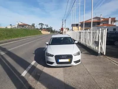 Vendo Audi A3 Sportback 2013 - 13000 EUR, 193468 km - AUTO.MOTO.pt